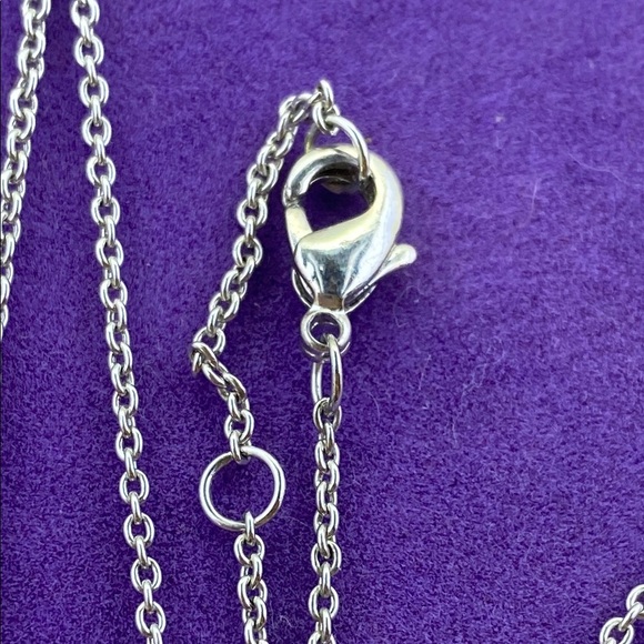 💛 Elegant 18k White Gold Plated Crystal Necklace - Picture 4 of 6